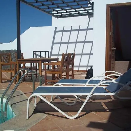 Falcon Semesterbostad Playa Blanca (Lanzarote)